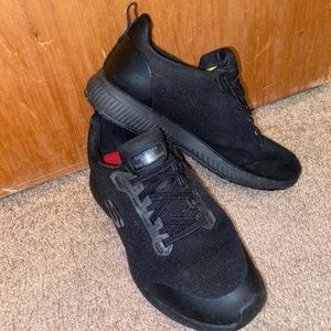 Skechers Non-Slip All Black Sneakers